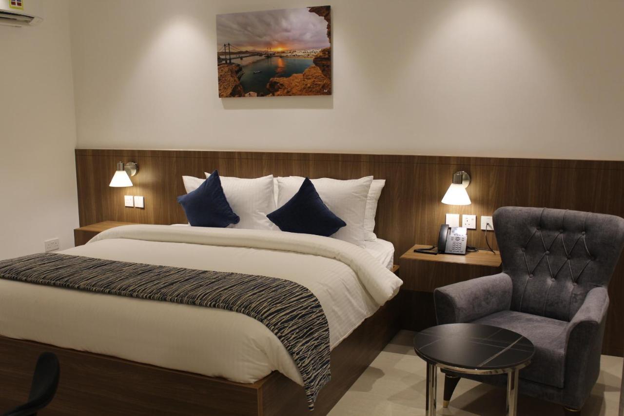 Duqm Express Hotel Dış mekan fotoğraf