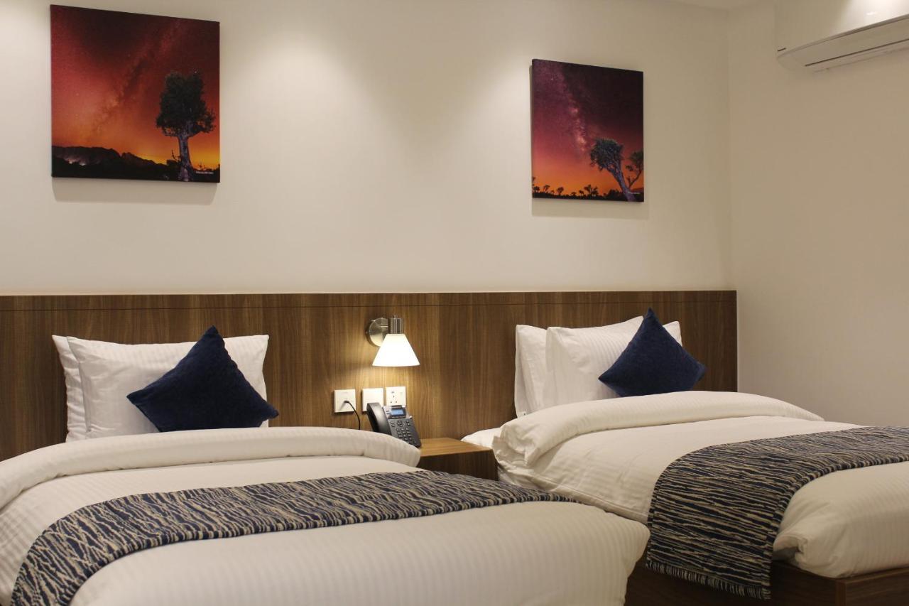 Duqm Express Hotel Dış mekan fotoğraf