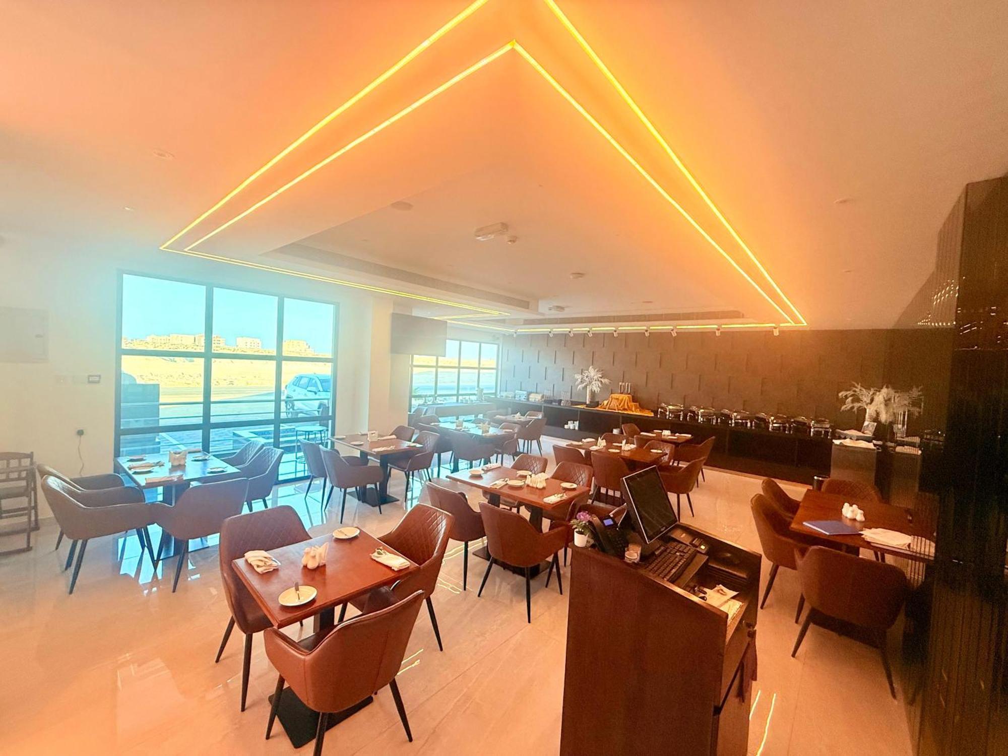 Duqm Express Hotel Dış mekan fotoğraf